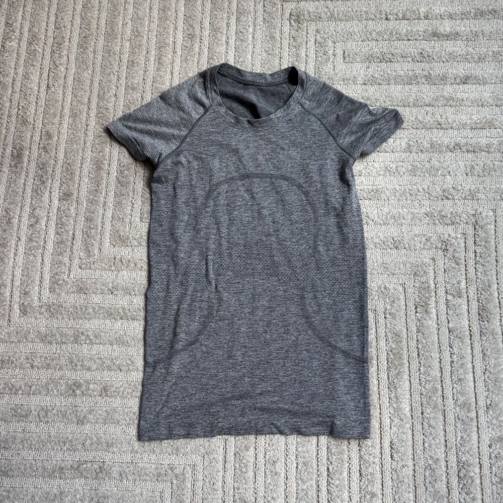 Gray Short Sleeve Lululemon swiftly tech